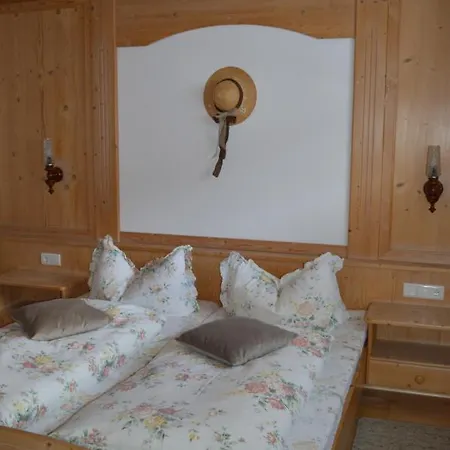 公寓 Haus Oblasser *